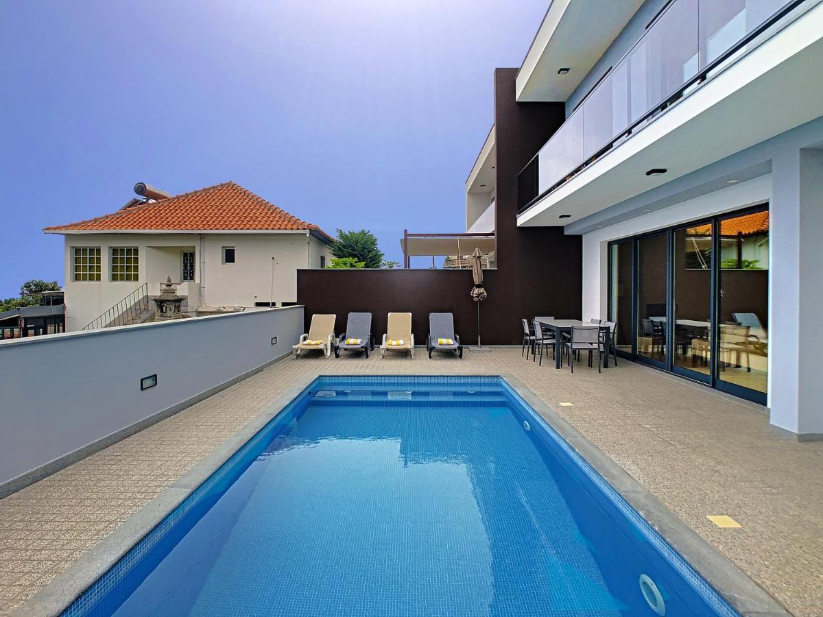 Evoque Villa By Lovelystay Arco da Calheta  Exteriör bild