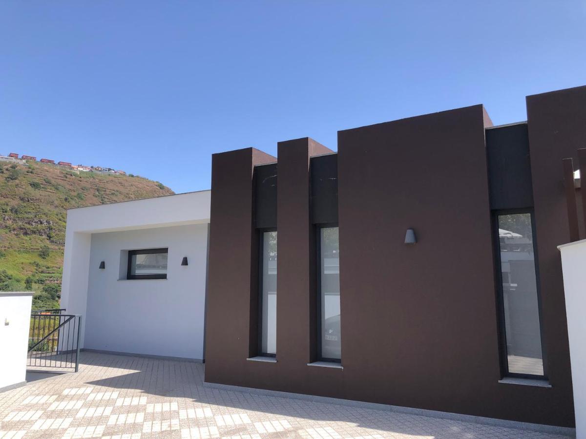 Evoque Villa By Lovelystay Arco da Calheta  Exteriör bild
